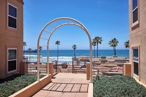 Property grounds - 501P-5 Panoramic Ocean & Pier Views! (Oceanside)