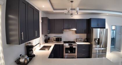 Happy Cove Estate | Secure 3BR Villa in Ocho Rios (Gated Community)