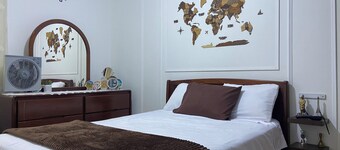 Second floor apartment 7 mins from the historic center.