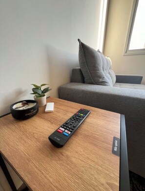 Interior - Charming apartment across from the São Paulo metro. (São Paulo)