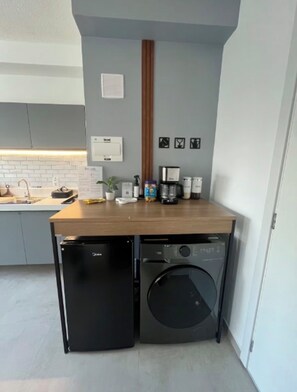 Interior - Charming apartment across from the São Paulo metro. (São Paulo)