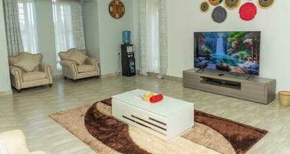 Fantastic 5-bedroom villa near ciala resort in kisumu. Great hill view.