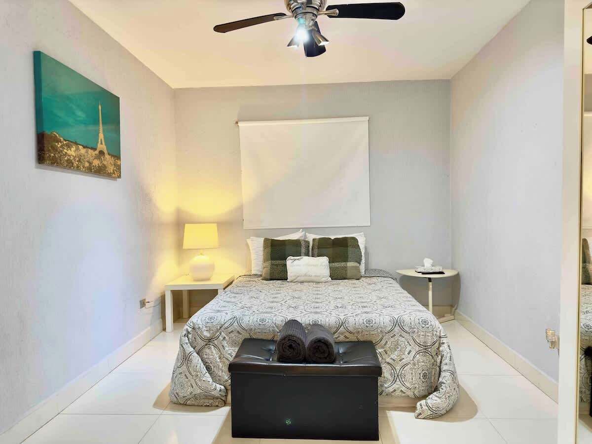 1 bedroom, WiFi, bed sheets