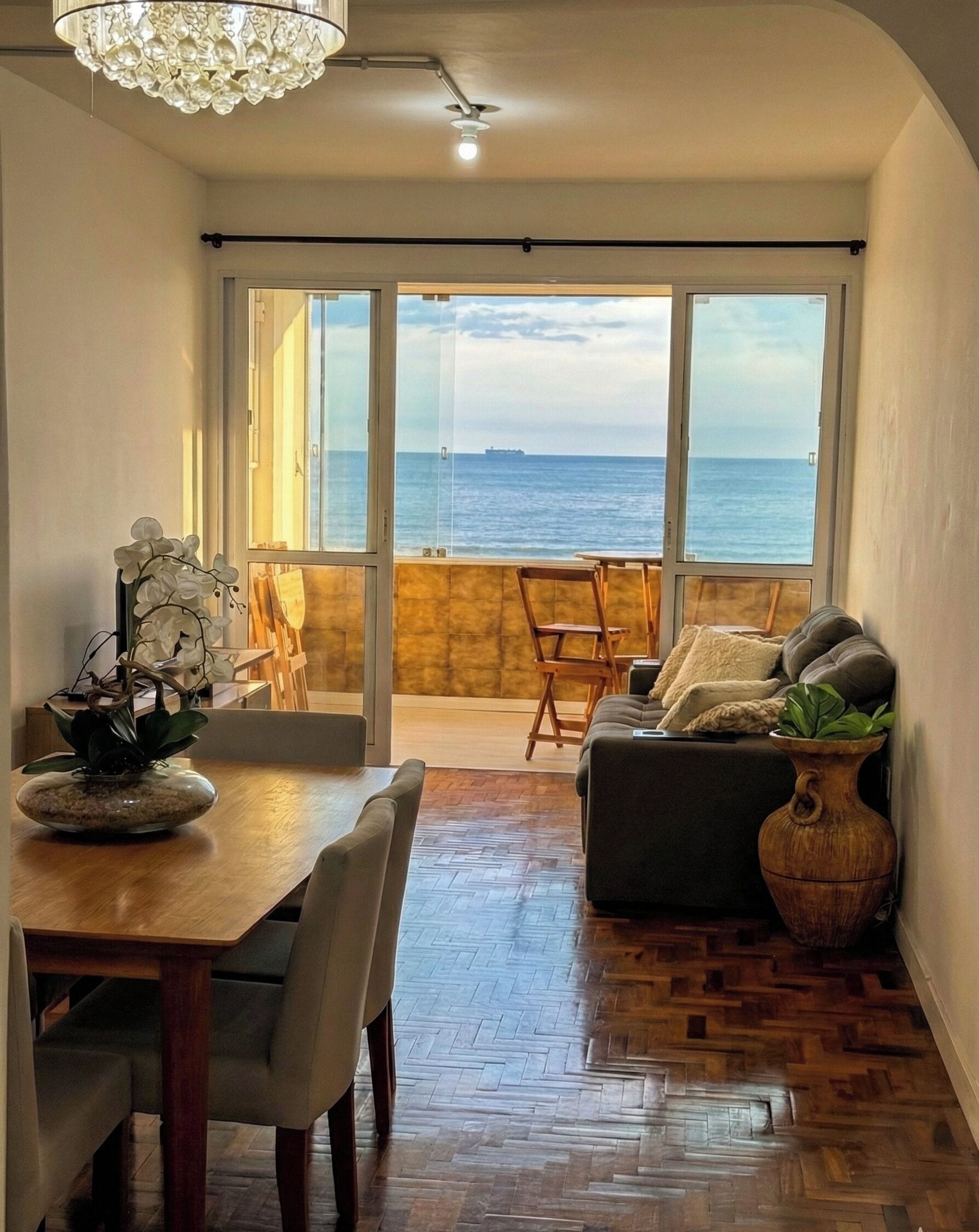 リビング エリア