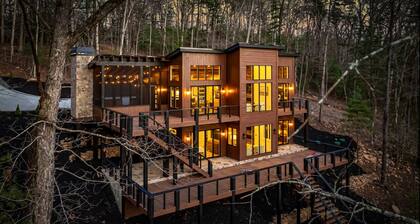 Cool Creek Chic | 20 mins to Blue Ridge