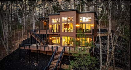 Cool Creek Chic | 20 mins to Blue Ridge