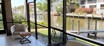 Bright Waterfront 2BR Condo with Private Dock. Only Minutes to Downtown Naples