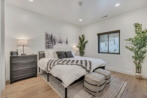 2 bedrooms, free WiFi, bed sheets