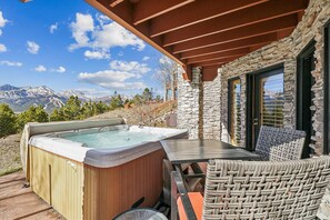 Terrace/patio - Charter Ridge 22 Great Views, Private Hot Tub. (Breckenridge)