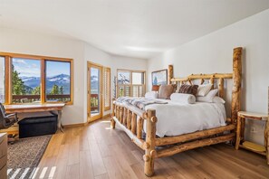 3 chambres, bureau, fer et planche à repasser, Wi-Fi gratuit