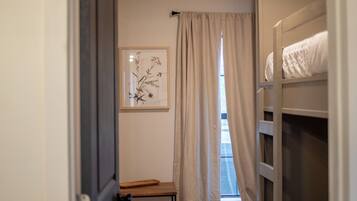 2 soverom, strykejern/-brett, wi-fi (inkludert) og sengetøy