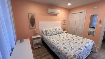 2 bedrooms, iron/ironing board, WiFi