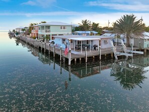 Exterior - CANAL FRONT HOME OCEAN ACCESSIBLE (Marathon)
