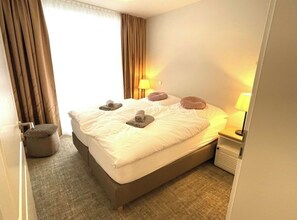 2 bedrooms, WiFi, bed sheets