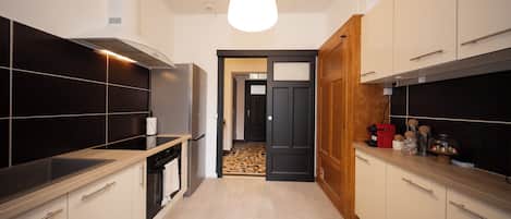 Four, plaque de cuisson, lave-vaisselle