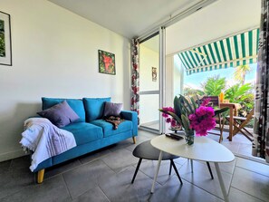 Living area - Apartment Bout'quai (Les Trois-Îlets)