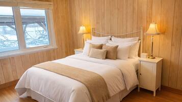 Fer et planche Ă repasser, Wi-Fi, draps fournis