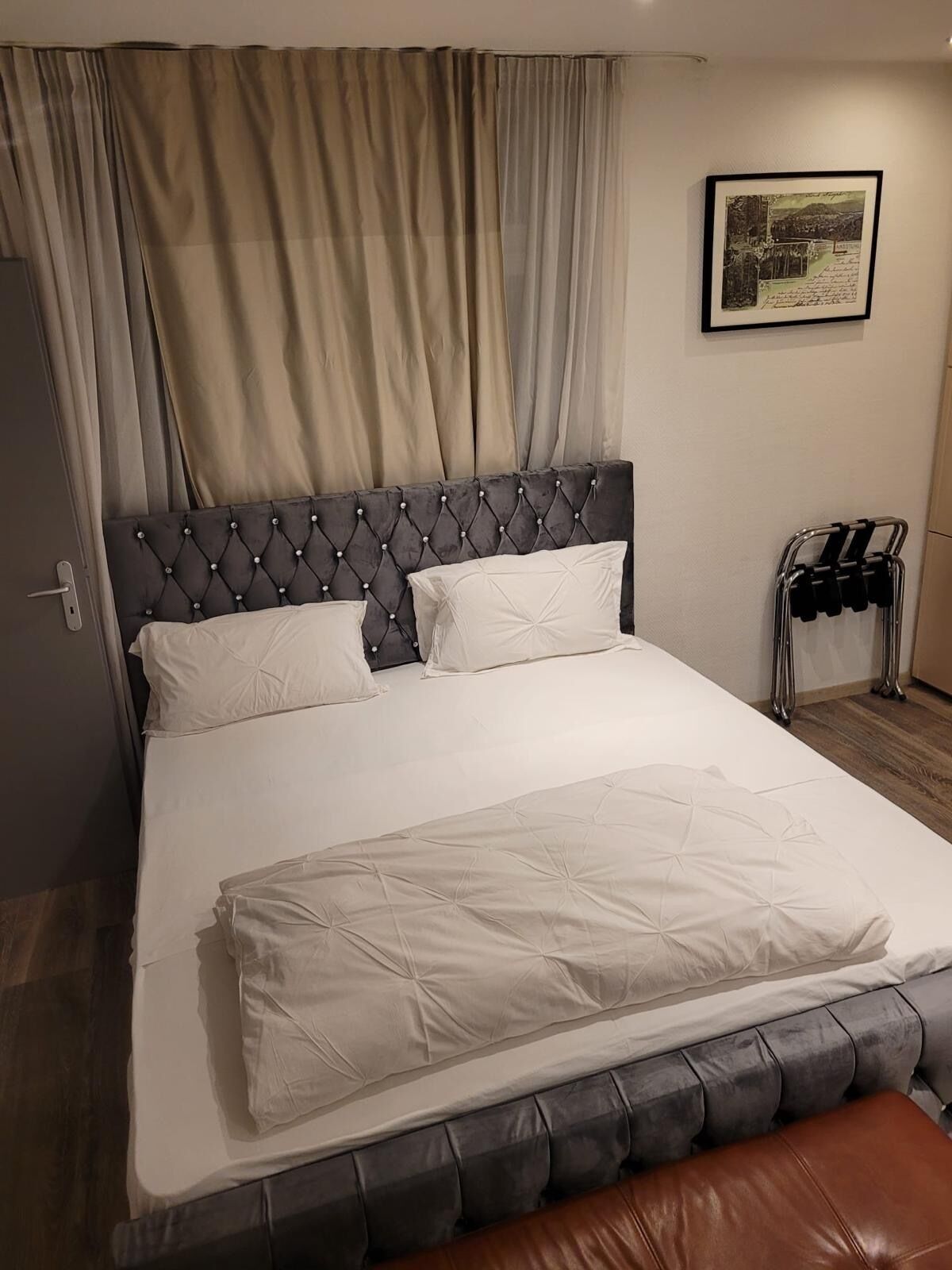 WiFi、ベッドシーツ