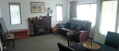 Smart TV, DVD player, books