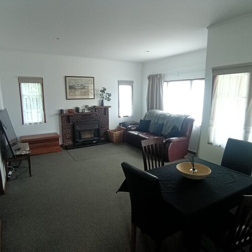 Quaint Bungalow, Family friendly.