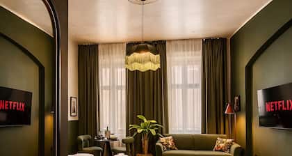 Maroon & Moss Residence