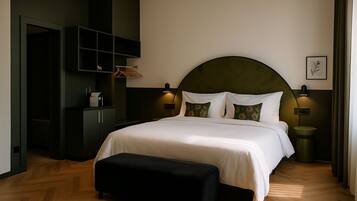 Superior-Apartment, Stadtblick | Verdunkelungsvorhänge, kostenloses WLAN