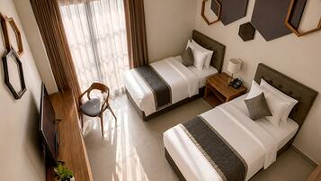 Cortinas blackout, tabla de planchar con plancha y wifi gratis