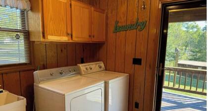 Lake View House â Luxury Retreat for up to 10