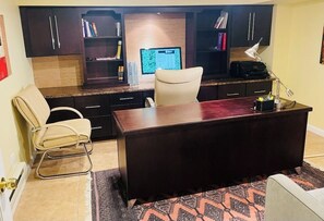 Interior - Cozy Oasis with Pool & Fireplace (West Hempstead)