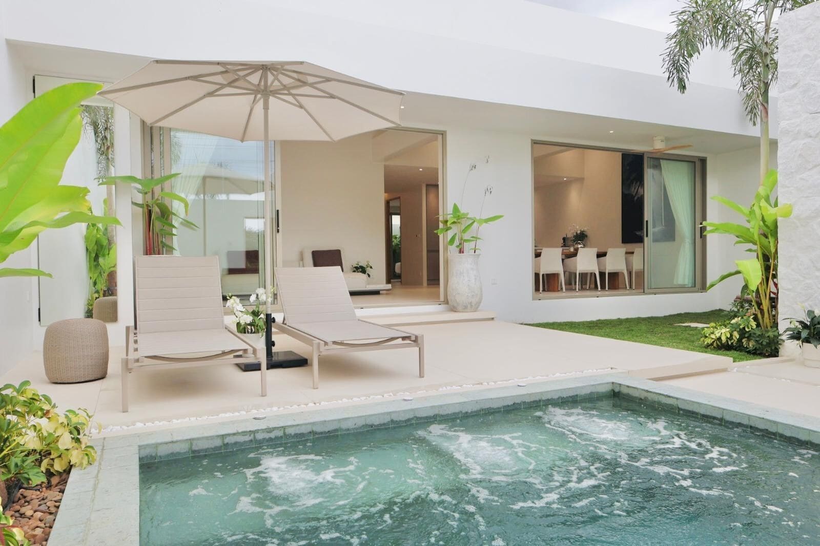 Signature Villa, Private Pool, Garden View | Interior