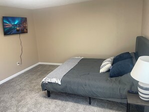 1 bedroom, free WiFi, bed sheets - Serene 1-bedroom studio in Osage Beach (Osage Beach)