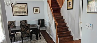 Clean Bedroom in a Single Family Home for One Guest Only. Room A