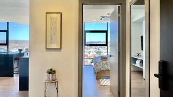 2 slaapkamers, een strijkplank/strijkijzer, wifi, beddengoed