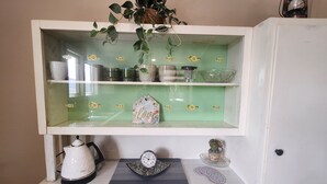 Interior - Jack's Tidal Pool Shack (Kingscote)