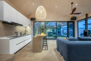 Living area - DOPO HOMESTAY (Miyun)