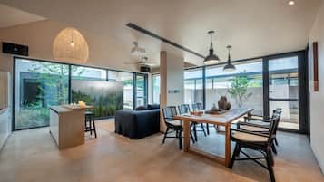 经济双人房, 庭院景观 | 起居区