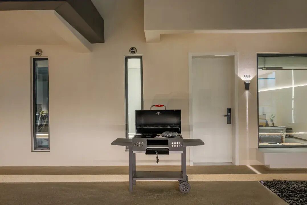 Suite estudio de lujo, vista al patio | Servicios de la habitación