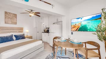 Bügeleisen/Bügelbrett, kostenloses WLAN, Bettwäsche