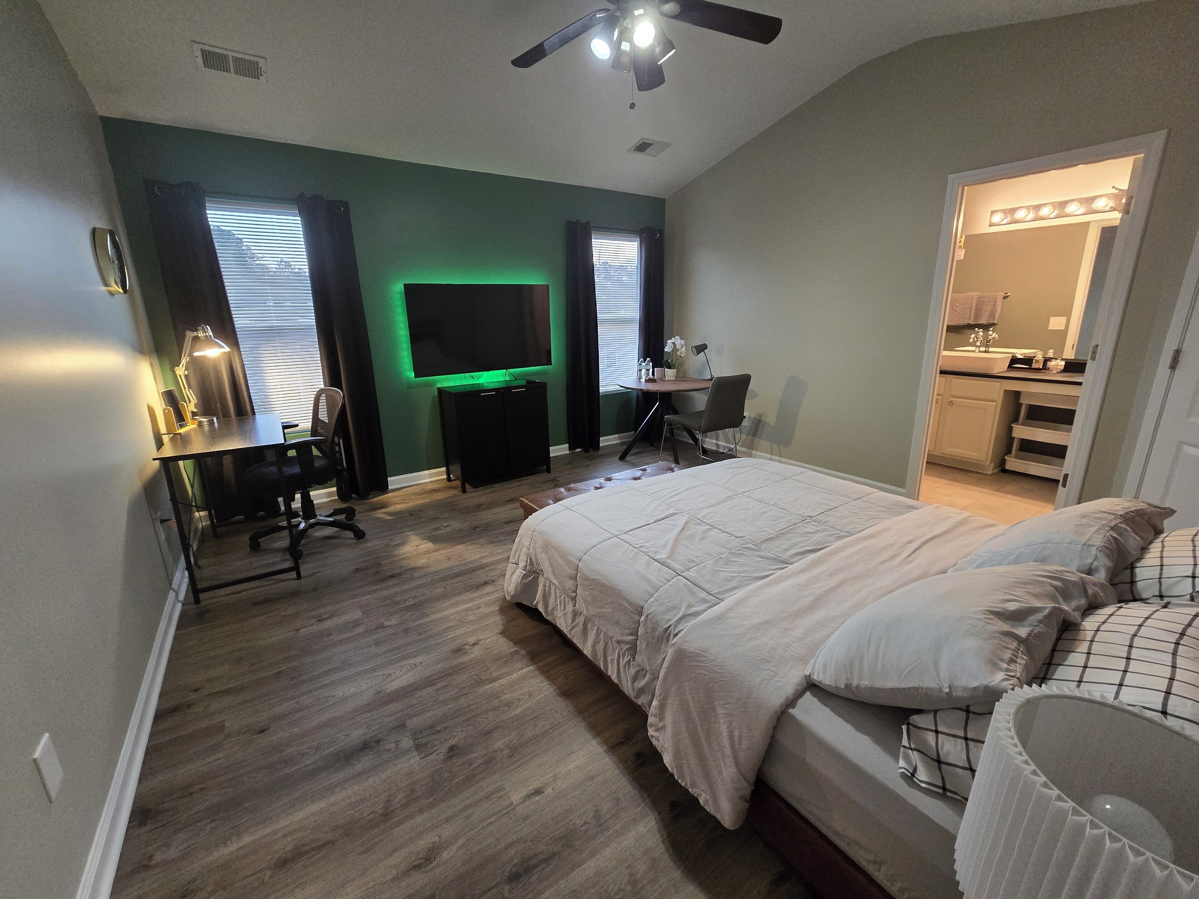 1 bedroom, Internet, bed sheets