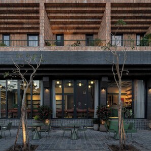 Front of property - Olwen Boutique Hotel (Ngu Hanh Son Ward)