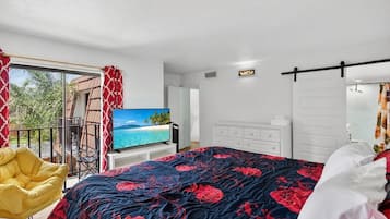 Quarto luxo | Cortinas blackout, Wi-Fi de cortesia, roupa de cama