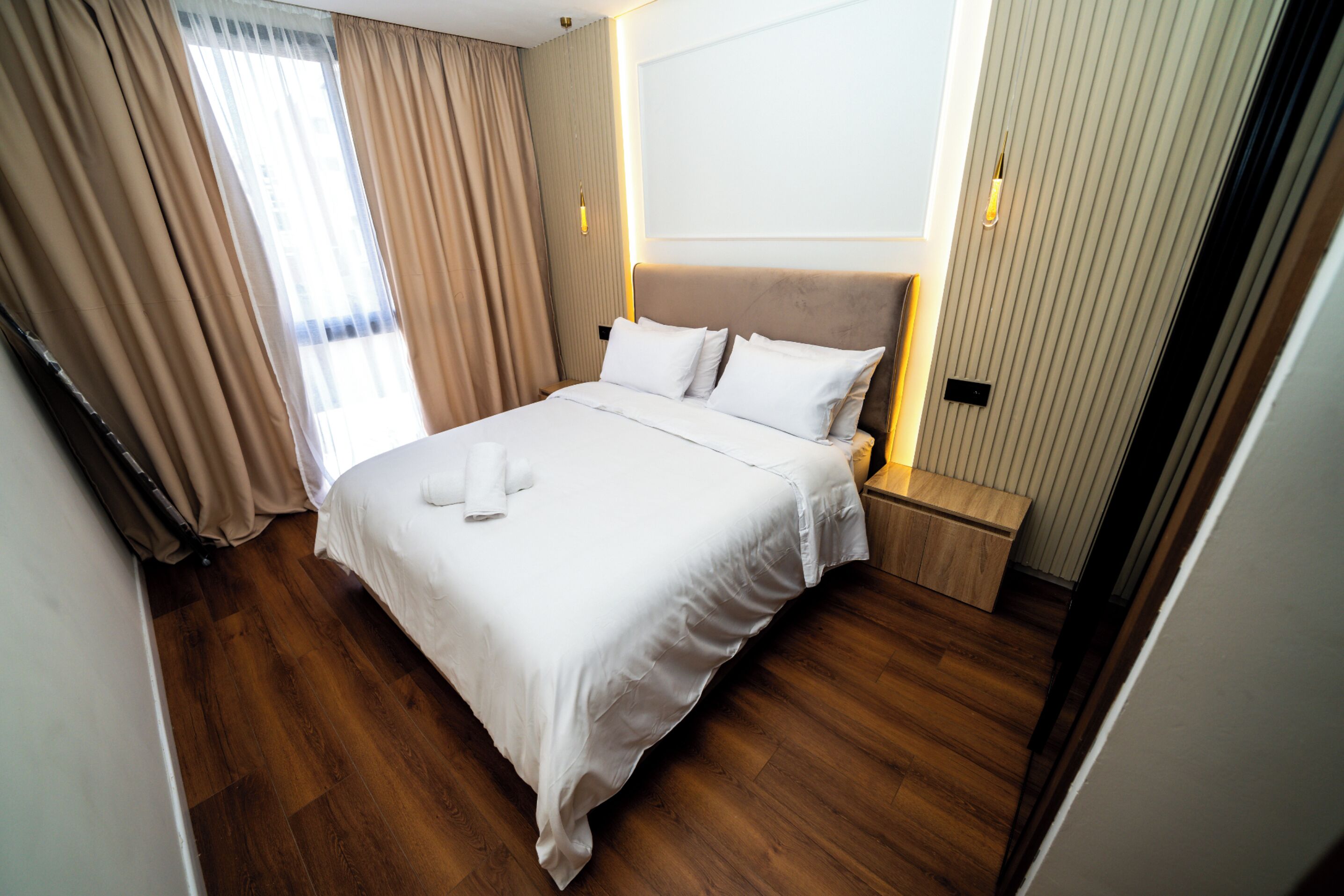 Fer et planche à repasser, Wi-Fi, draps fournis