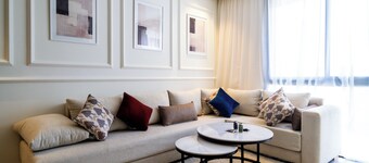 Luxury 2BR Condo in Central Casablanca – Premium Comfort