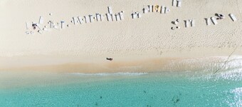 London House Seven Mile Beach Cayman