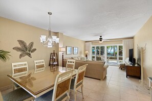Standard Condo, 2 Bedrooms, Ocean View | Interior - London House Seven Mile Beach Cayman (Seven Mile Beach)