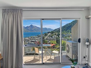 Interior - Central Townhouse with Lake Views! (Queenstown)