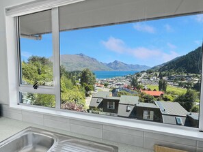 Interior - Central Townhouse with Lake Views! (Queenstown)