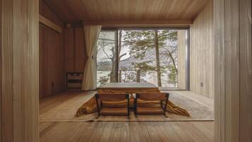 Ameublement personnalisé, Wi-Fi gratuit, draps fournis