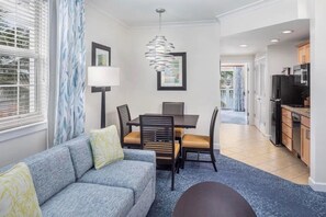 Living area - Harborside at Atlantis – Premium 2-Bedroom Villa with Full Resort Access (N.P)