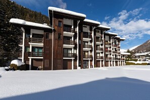 Gebäude